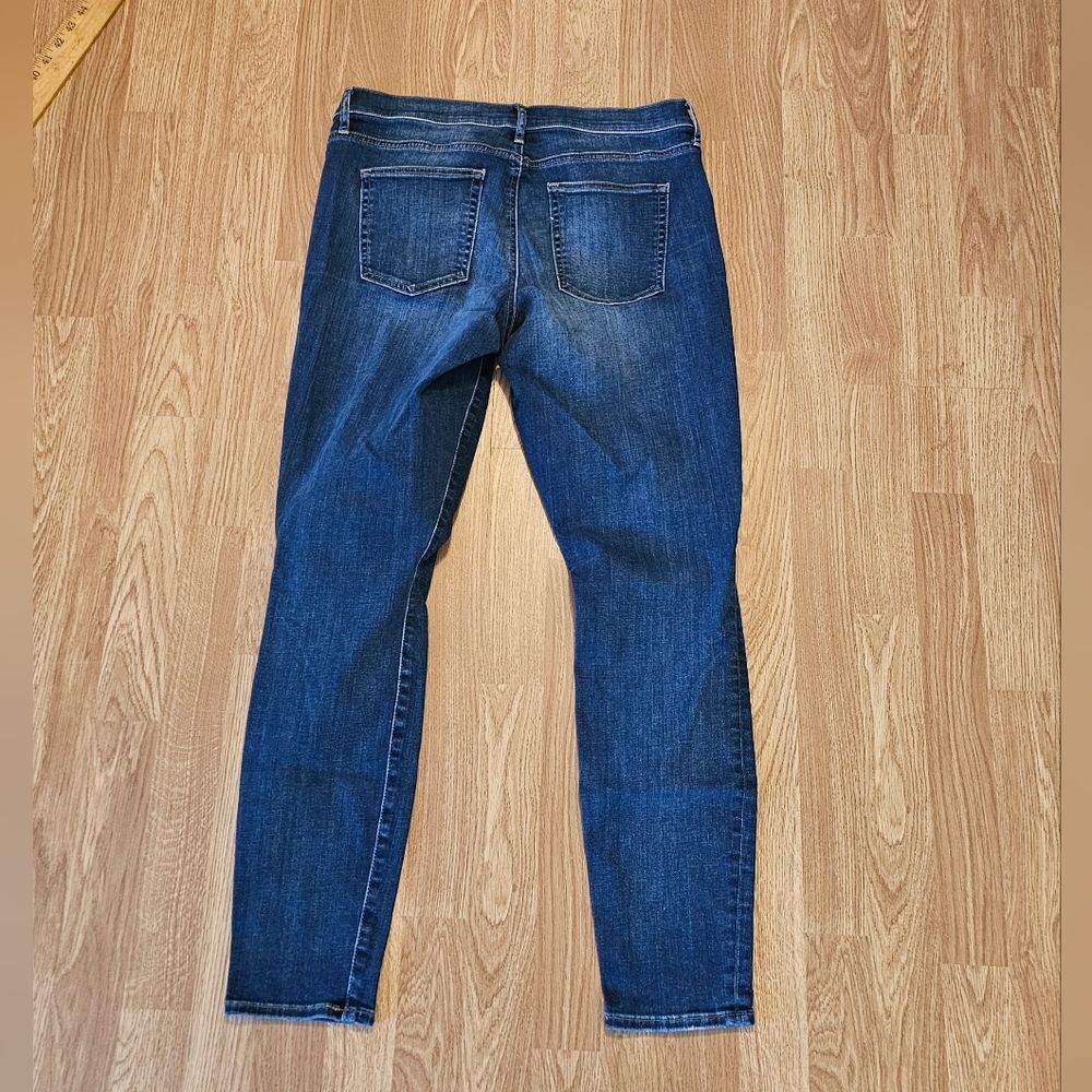 GAP Women's Dark Blue Skinny Jeans Size 32R - Picture 6 of 6